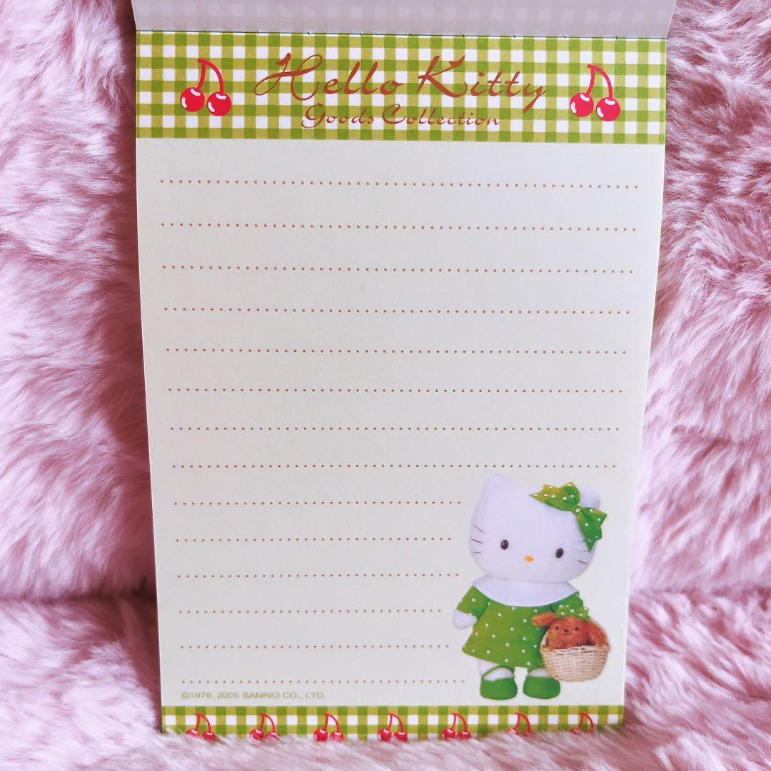 希少激レア　ハローキティ　グッズコレクション　メモパッド7 アソート　2005