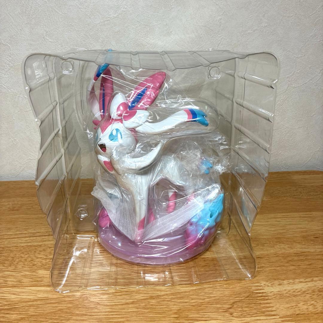 【正規品】海外限定 ニンフィア フィギュア ブリスター未開封