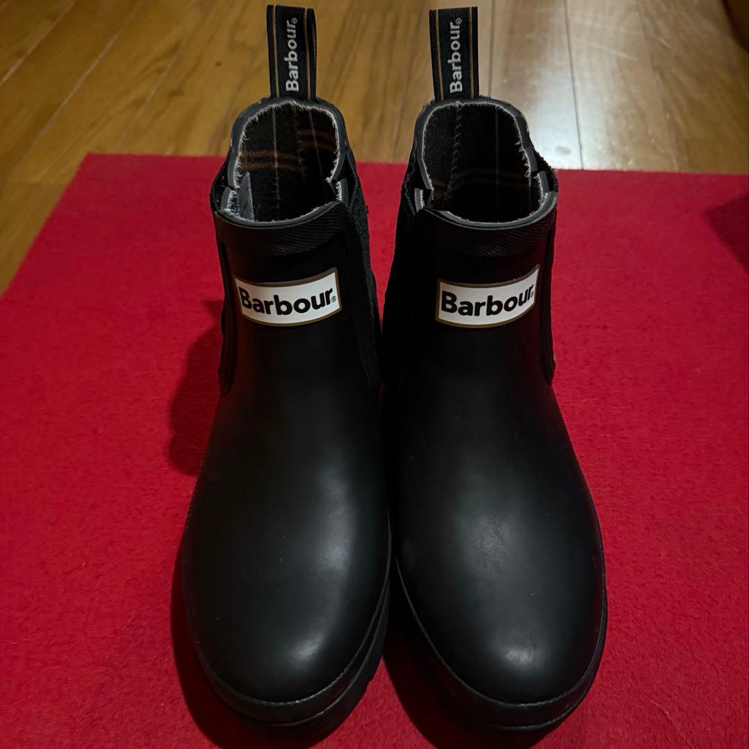 Barbour ブラック サイドゴアレインブーツ