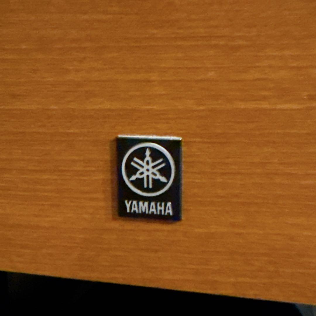 ピンクの猫YAMAHA サブウーファー YST-SW320