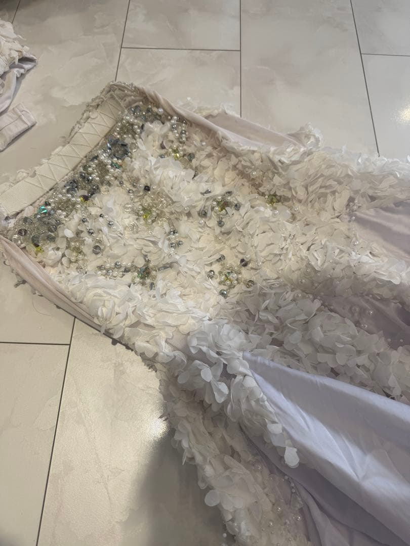 ベリーダンス衣装　白　ホワイトbachata インナーパンツ付き