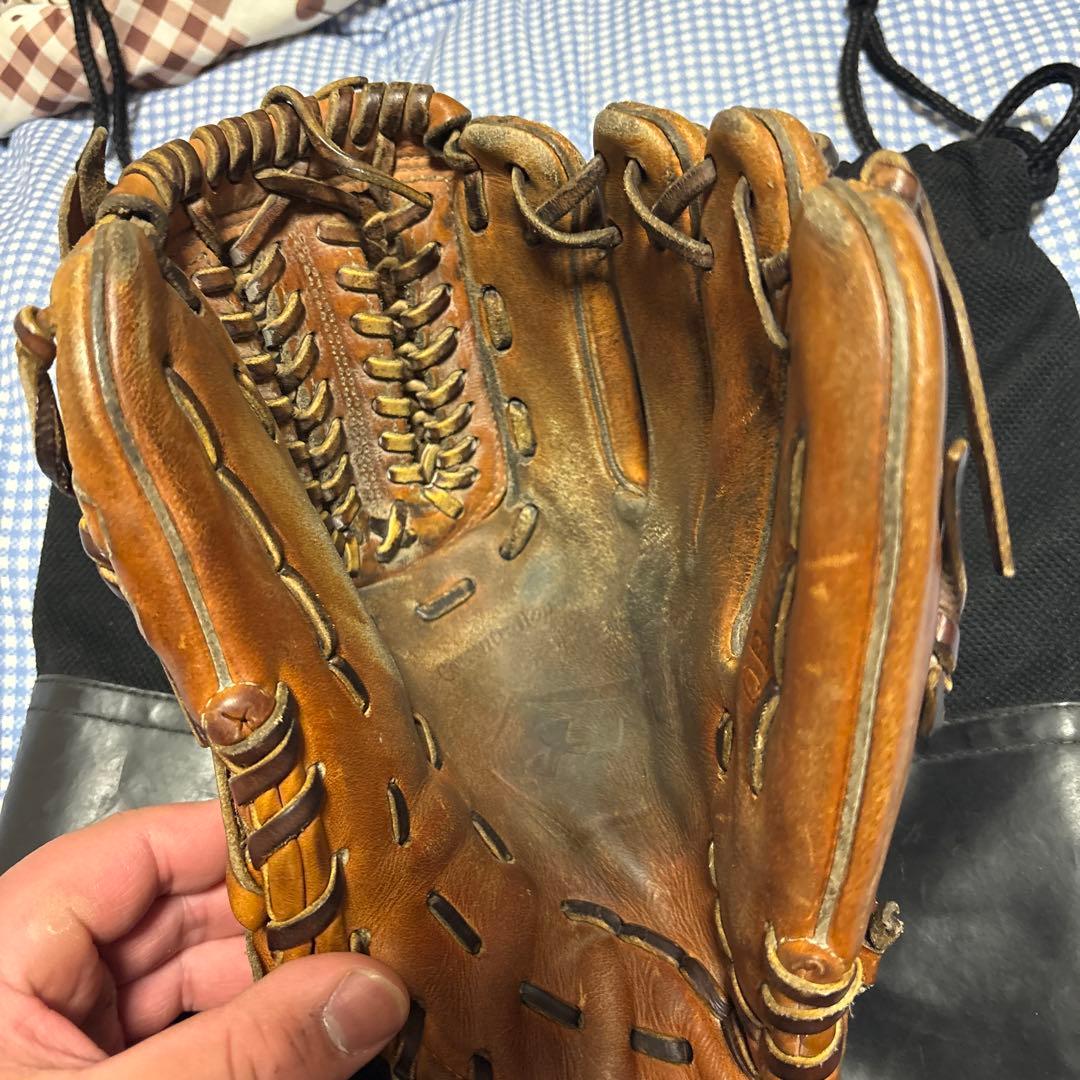 廃盤　アンダーアーマー　硬式グローブ