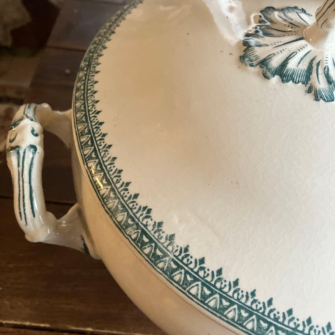 フランスアンティーククレイユエモントロースーピエール　レギュミエール