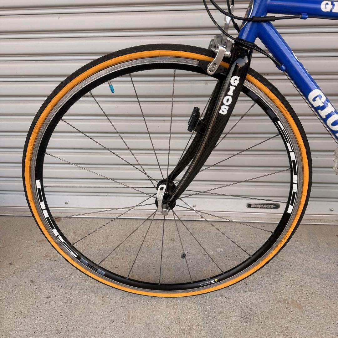 ● 美品 クロスバイク GIOS AMPIO 軽量車体