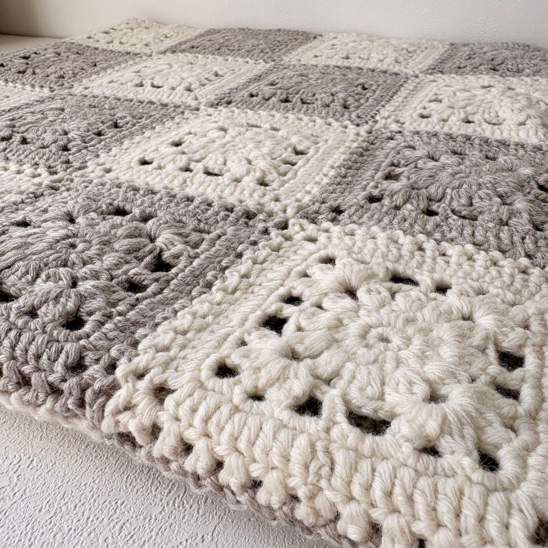 モチーフ編み　ブランケット　ひざ掛け　ハンドメイド