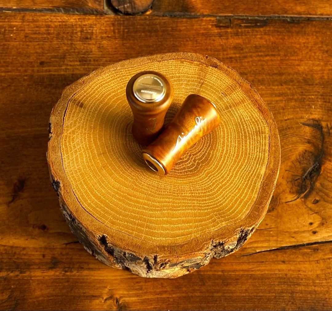 ウッドノブ　ハンドルノブ　黄金樟　丸型　リールカスタムパーツ　ダイワS シマノA