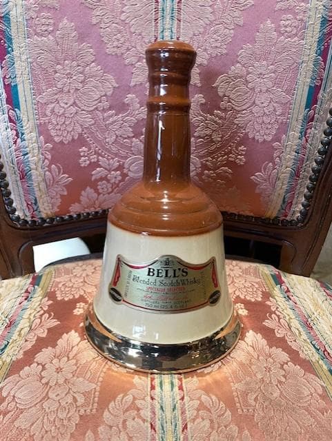 BELL'S ブレンデッドスコッチウイスキー 750ml