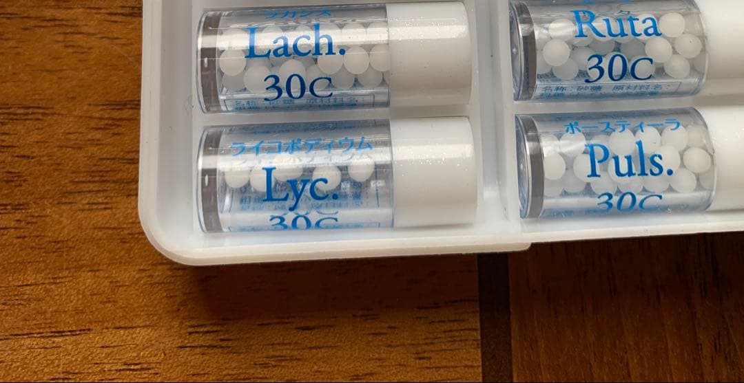 レメディー36基本セット　Acon. Arn.の30c大瓶、200c小瓶