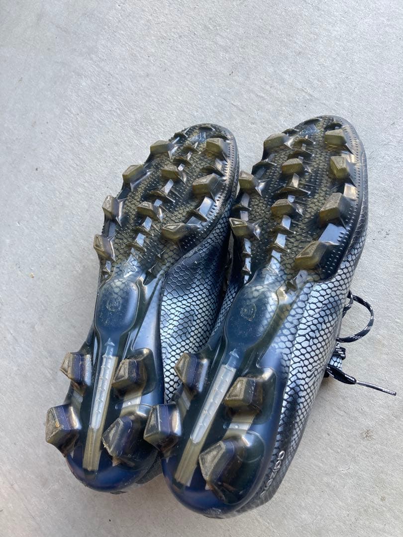 adidas F50 ヘビ柄 サッカースパイク