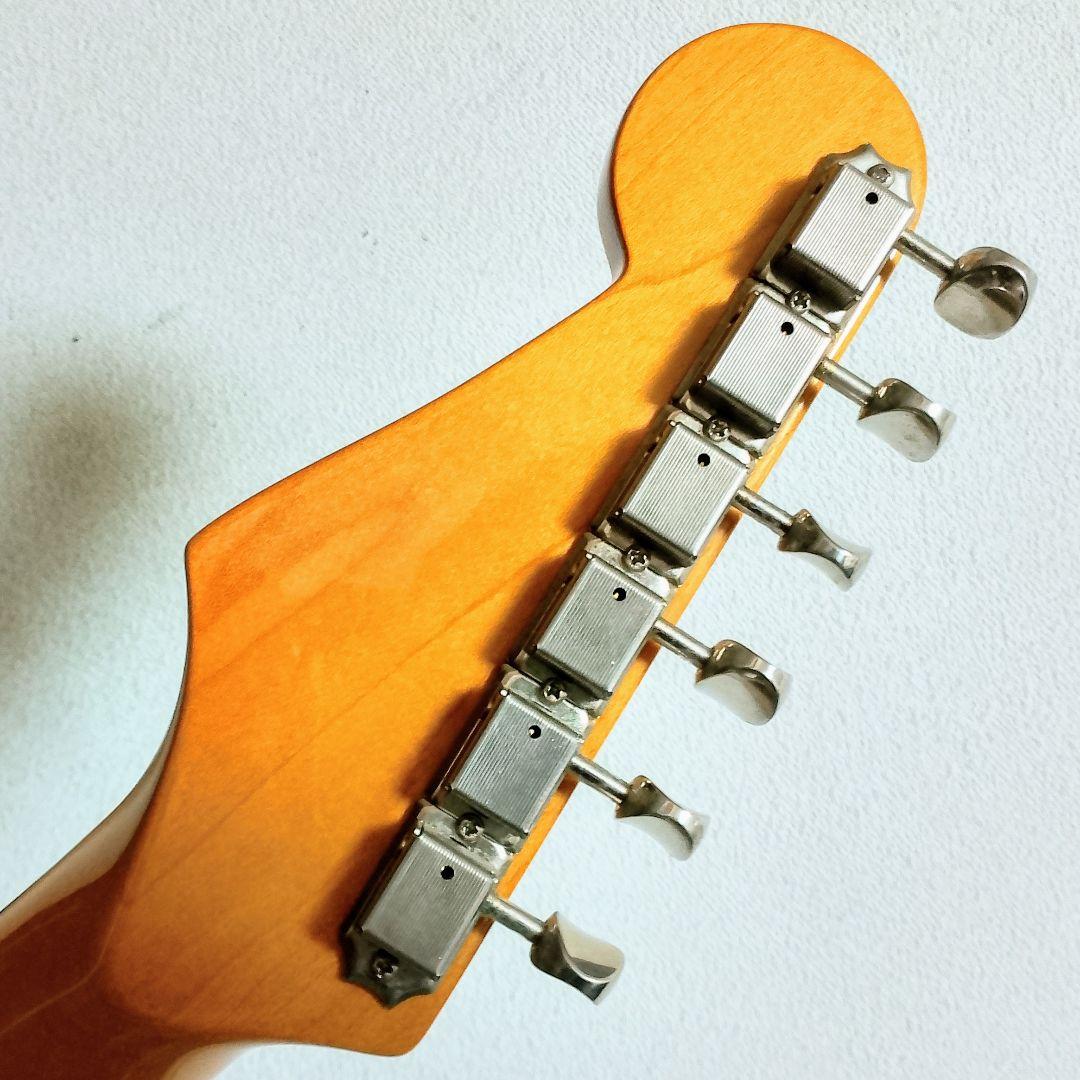 Laid Back　ストラトキャスタータイプ　エレキギター