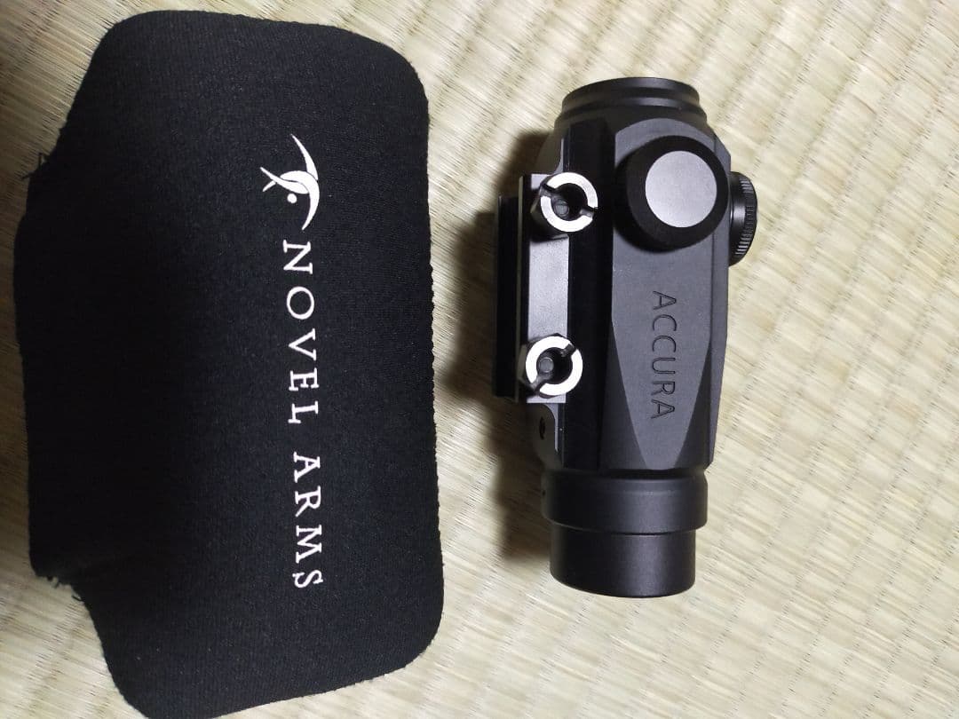 NOVEL ARMS ACCURA 赤色ドットサイト
