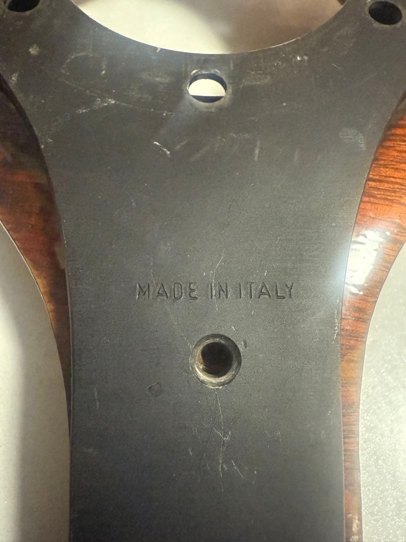 イタリア製 ウッドステアリング