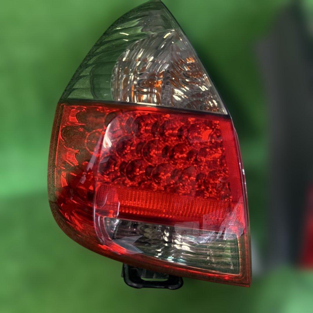 ホンダ フィット GD1 GD2 GD3 GD4 テールランプ 左右セット