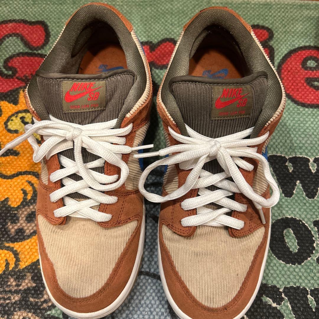 Nike Dunk Lowダスティピーチ