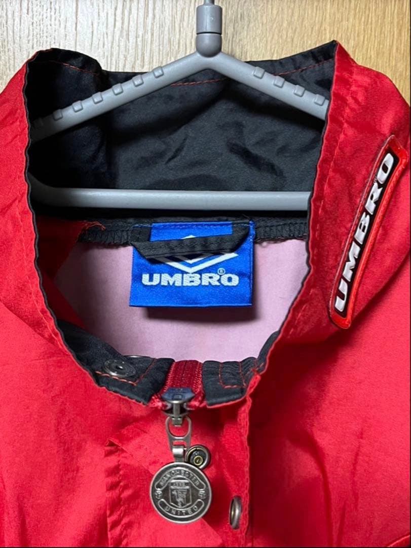 マンチェスターユナイテッド トラックジャケット