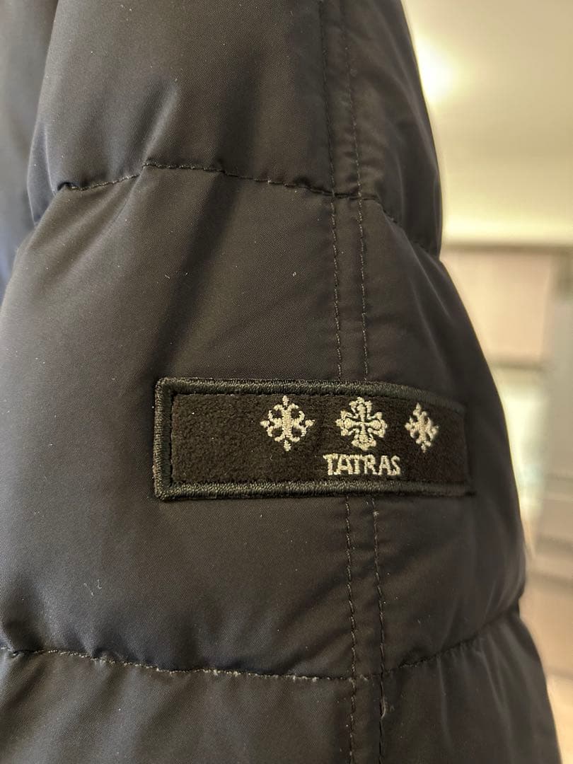 【美品】TATRAS ダウンジャケット