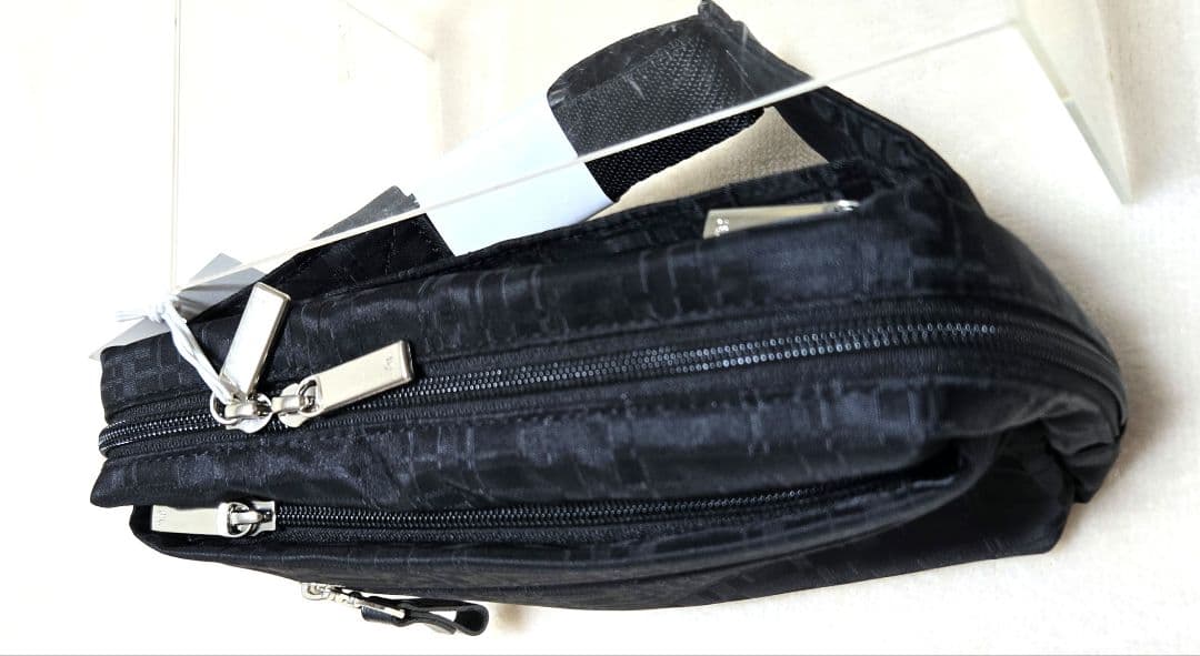 タグ付き新品　ace. エース　ウエストポーチ