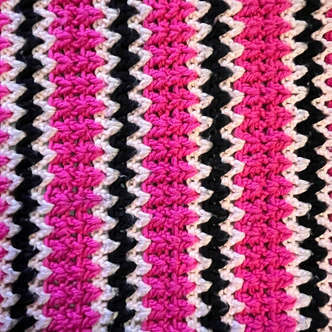 【USA vintage】グラニーブランケット　ピンク×黒　ストライプ