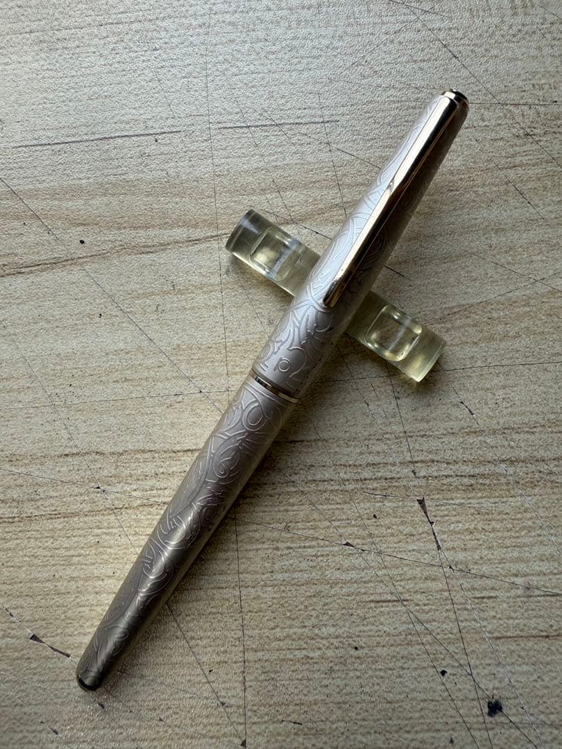 PLATINUM 万年筆　唐草　18K 激レア！