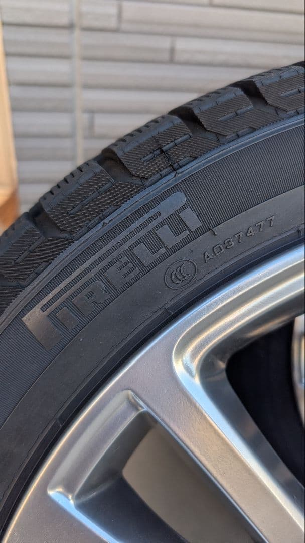 18インチスタッドレス スバル純正 アルミホイールセット 225/45/R18