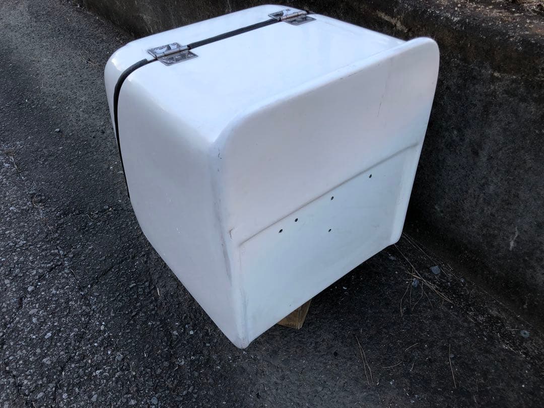 デリバリーボックス　ジャイロキャノピー