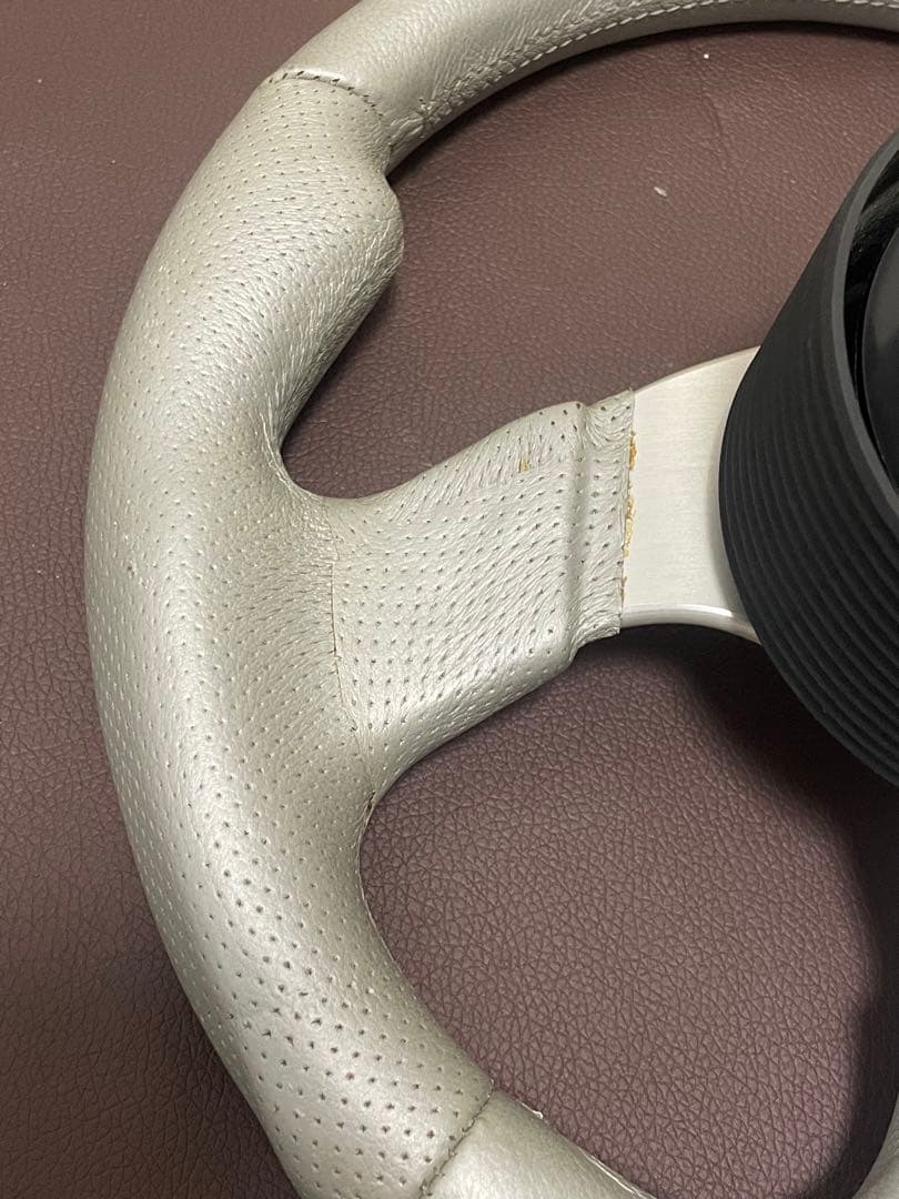 MOMO CORSE ハンドル 32cm TYP D32