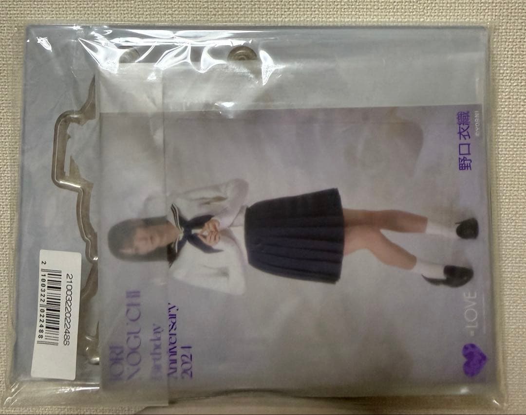 野口衣織　= LOVE　生誕グッズ　2024　生写真　アクリルスタンド