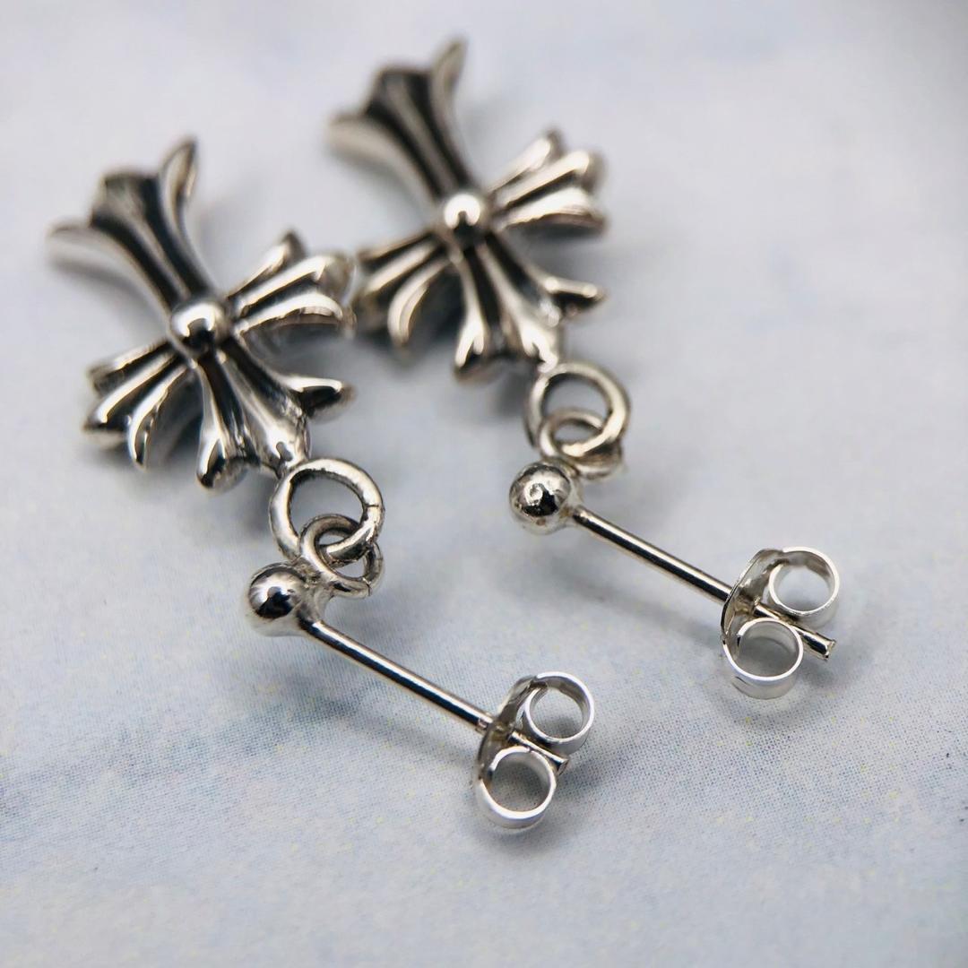 シルバー925 ピアス　メンズ　クロス　十字架　クロム　人気　3-25　9633