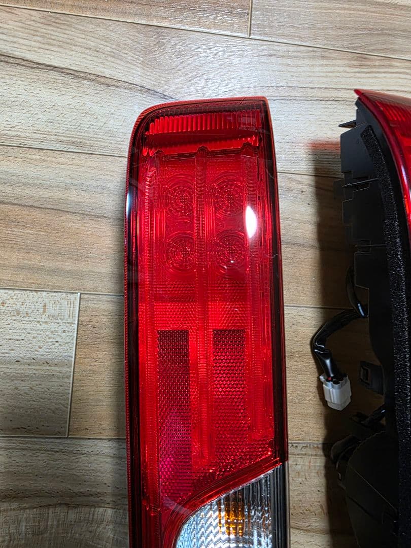 マークxo 中期　 新車外し　テールランプ左右セット