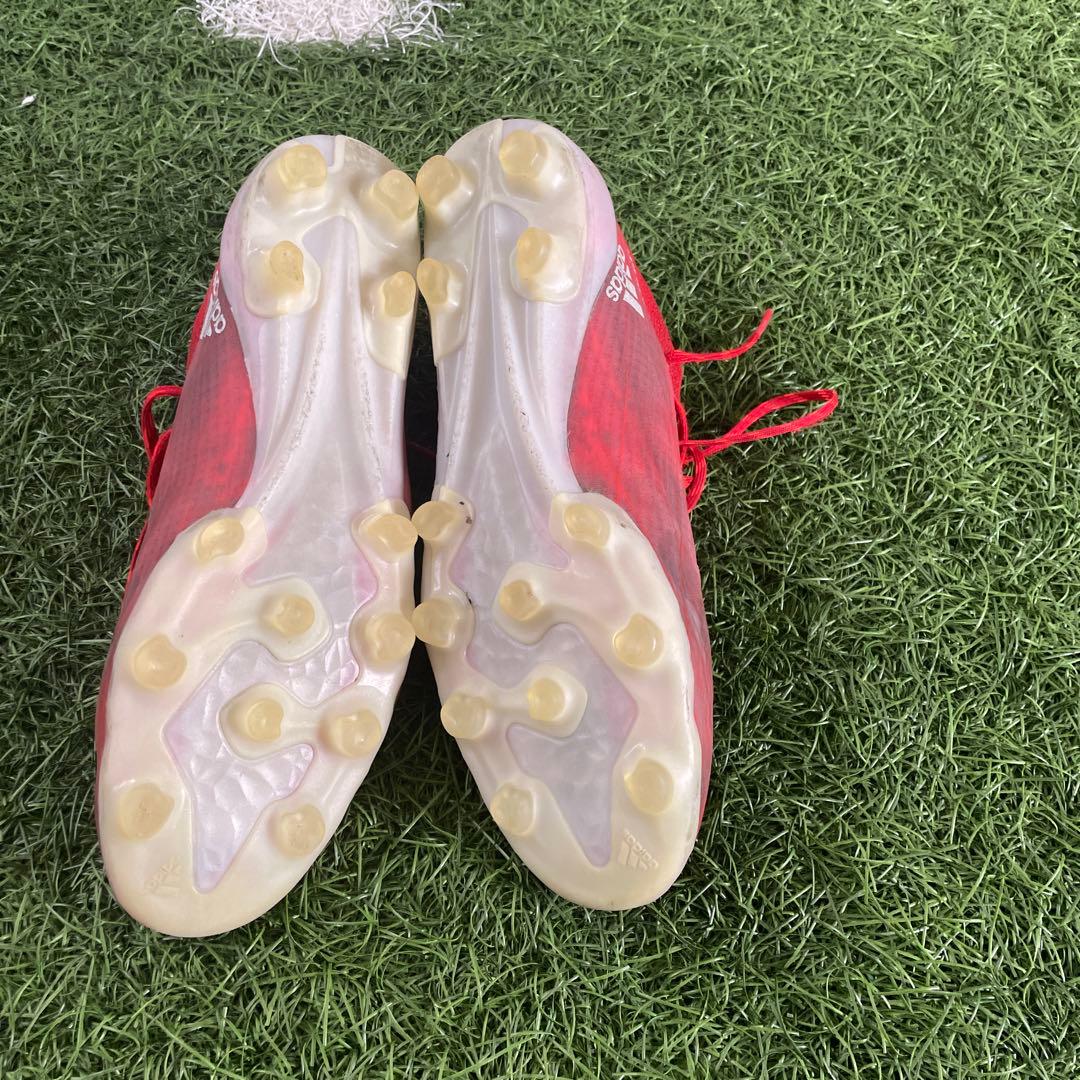 adidasのXトップモデル