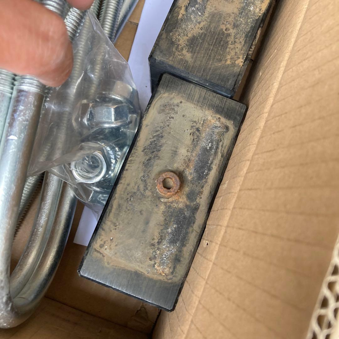 ハイラックス　2.5インチ　ローダウン　ブロック　ローダウンキット　RZN152