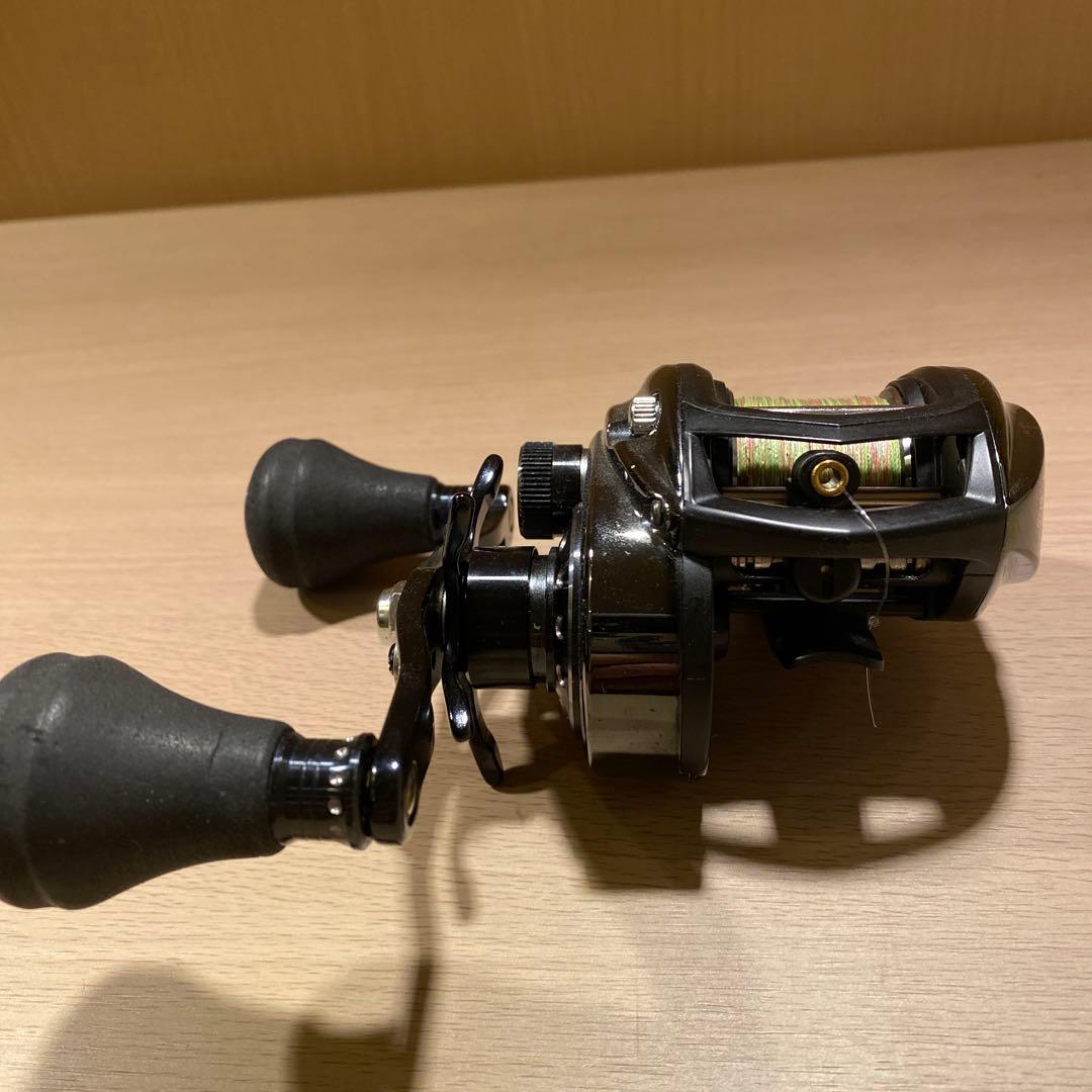 【レア】アブガルシア RVO3 レボ3 ビースト 右ハンドル