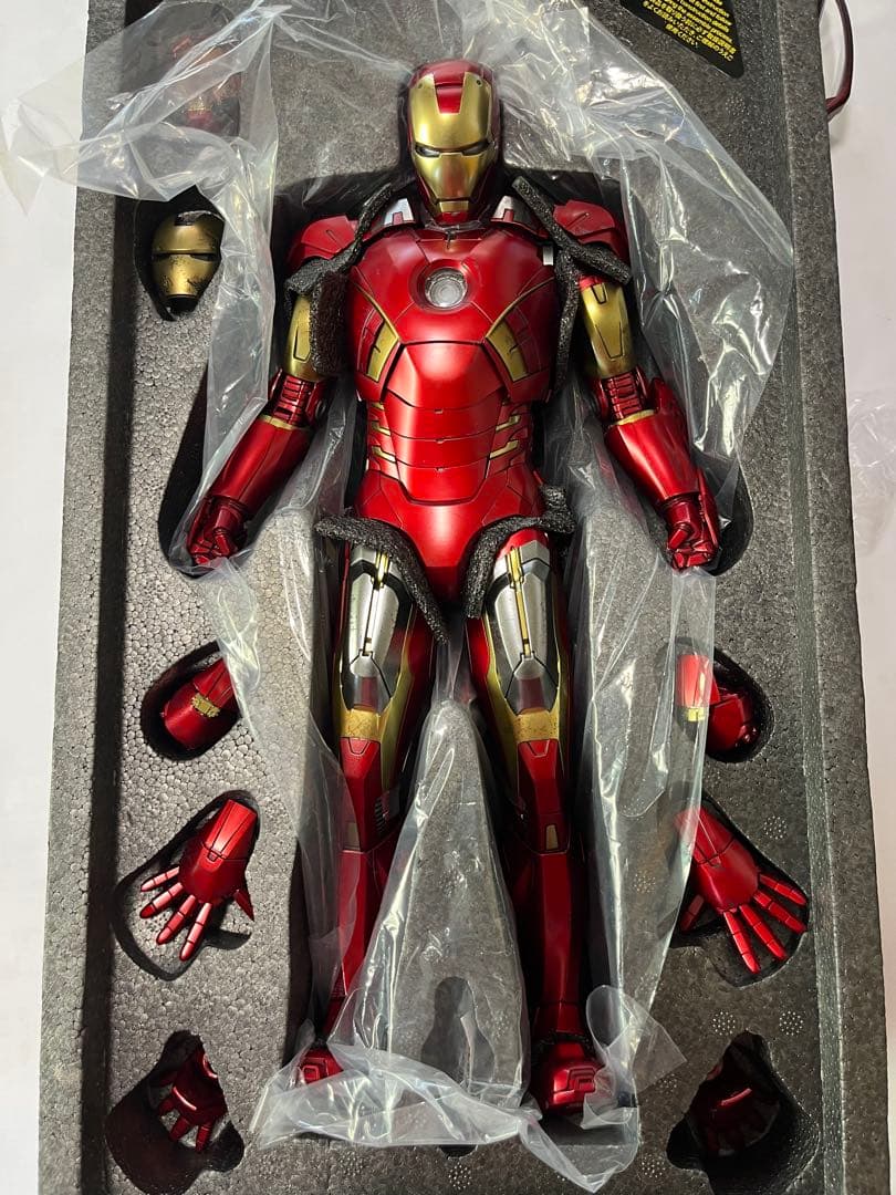 ホットトイズ アイアンマン マーク7 ダイキャスト