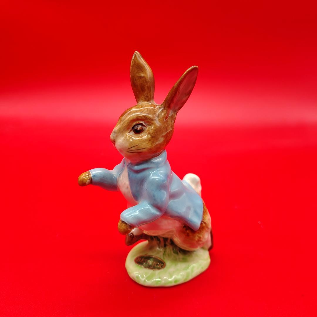 BP2 ゴールドオーバル シール付★BESWICK フィギュア ピーターラビット