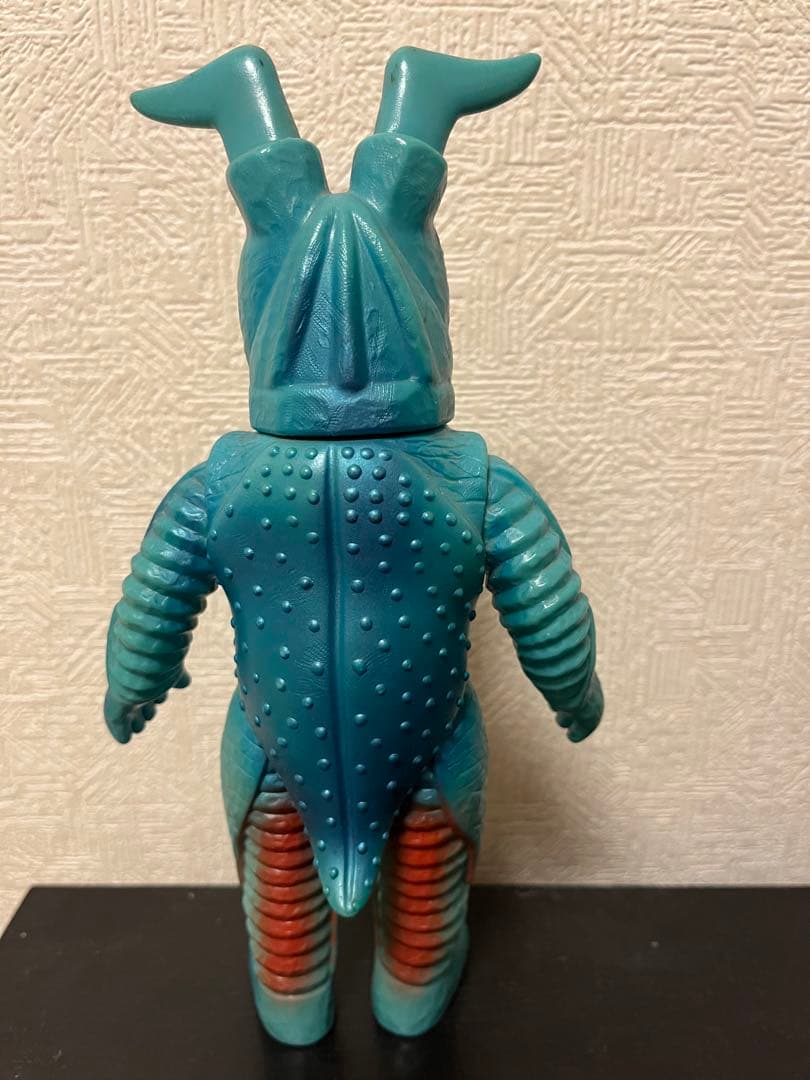 せ*ゃ様 ブルマァク　ゼットン　ソフビ