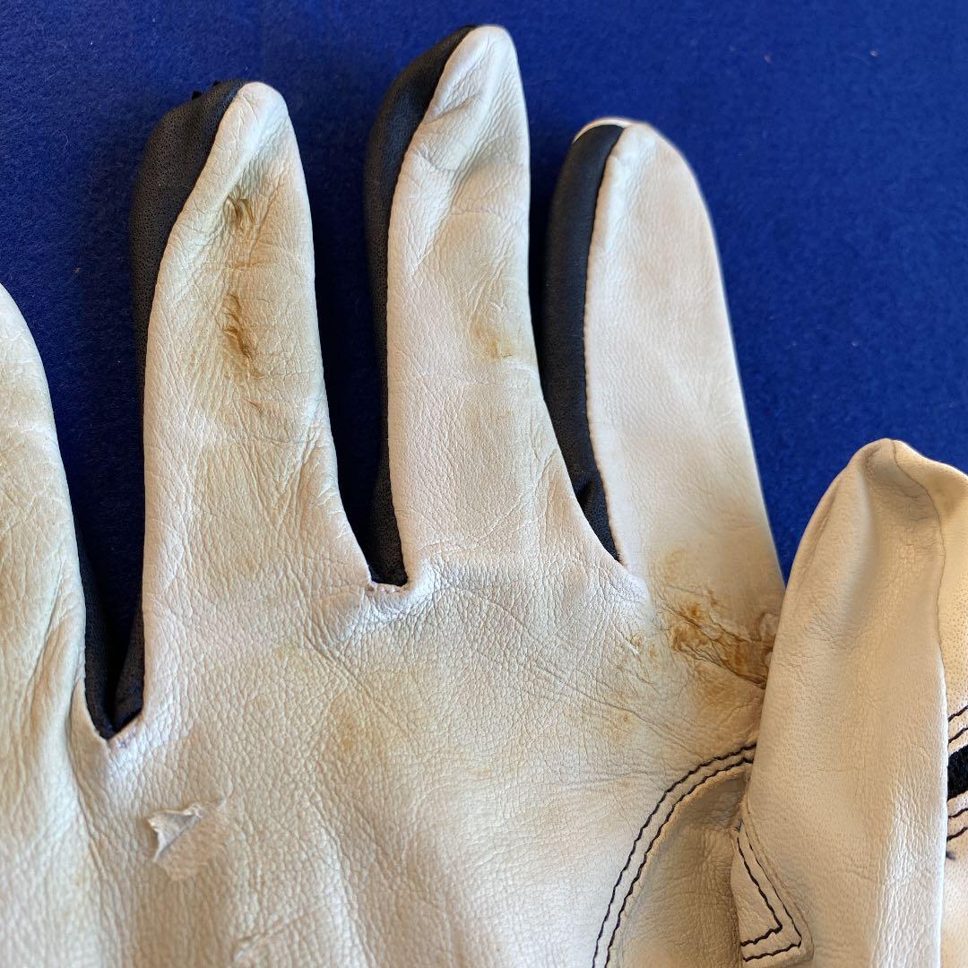 和田一浩　実使用　バッティンググローブ　右手　額装