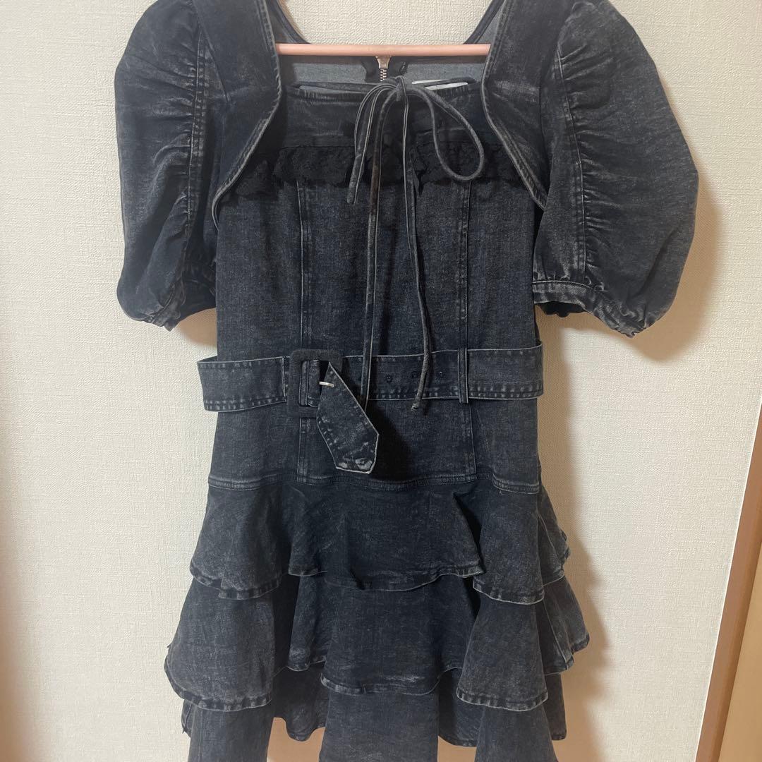 pium デニムワンピース　ティアードフリルミニワンピース