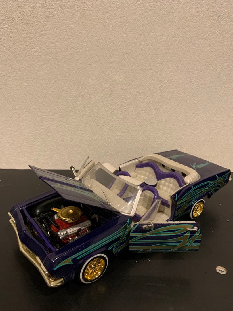 稀少1/18 65インパラ　ローライダー