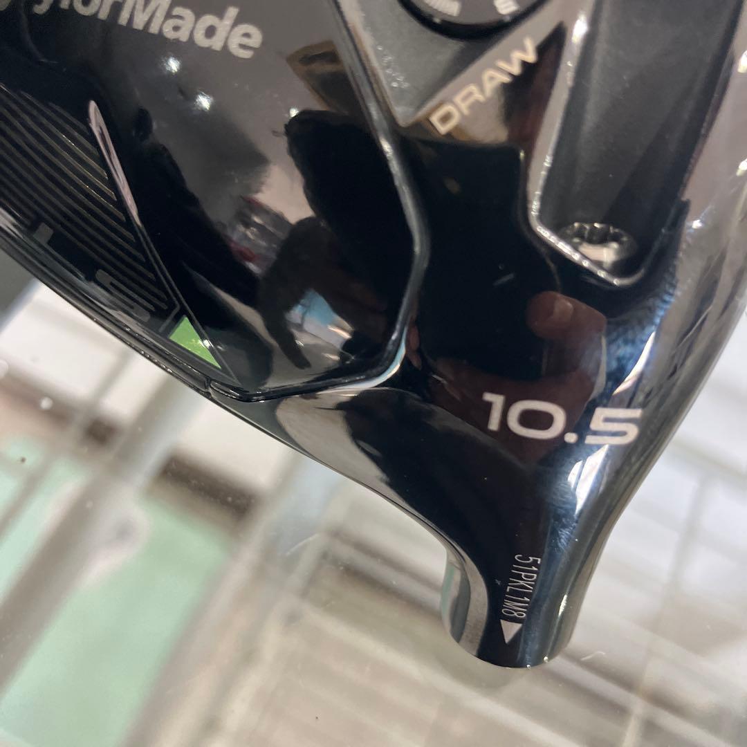 TaylorMade qi35 10.5 ドライバー ヘッドのみ　カバー付き