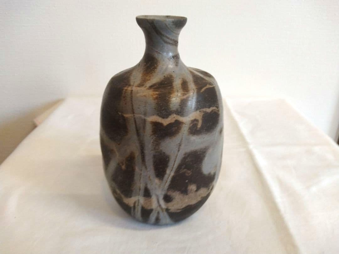 備前焼 若宮窯太田富夫（伝統工芸士）作 練り込み青備前 徳利とぐい呑み