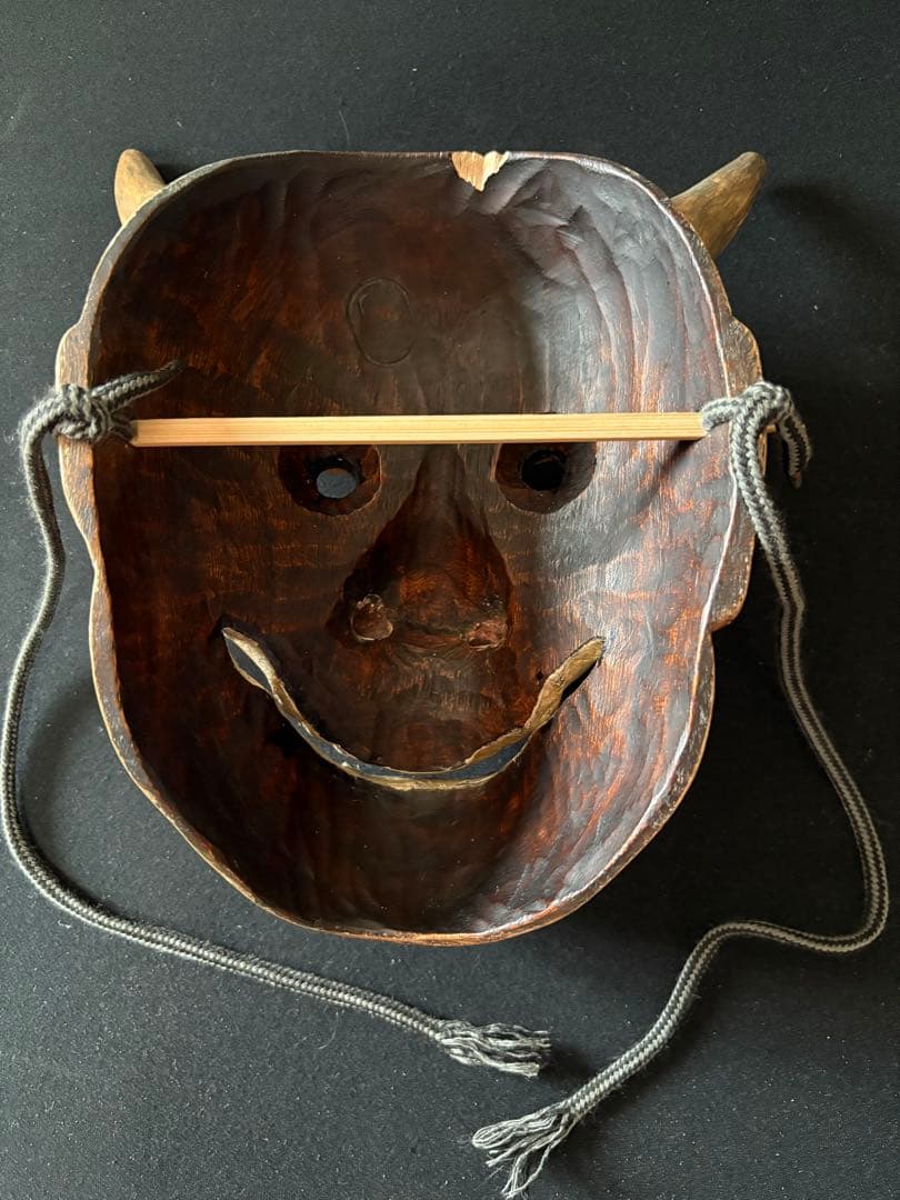 値下げしました‼️般若面（桐製・箱付き）