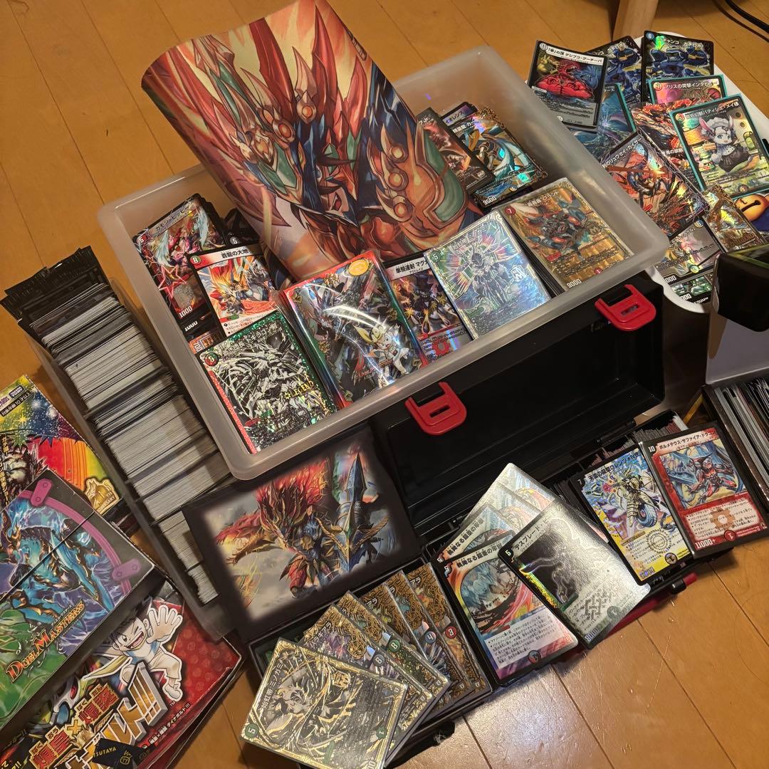 デュエマ引退品 プレイマット、デッキケースまとめ売り