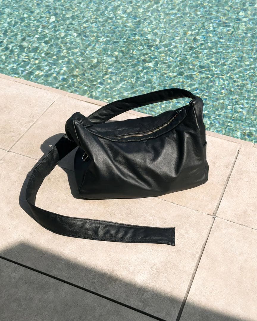 バッグ CLESSTE LEATHER HOLIDAY BAG