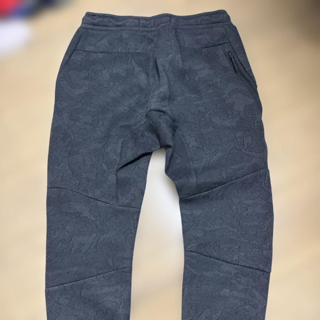 テックフリース　NIKE セットアップ　美品　カモフラ　迷彩