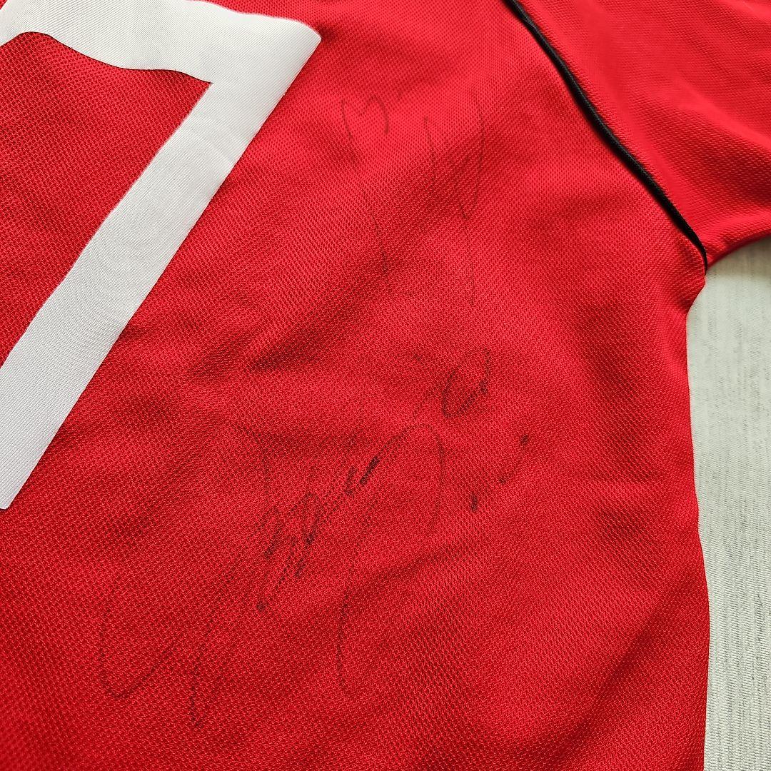 レア サイン入り 名古屋グランパスエイト サッカーウェア 背番号27