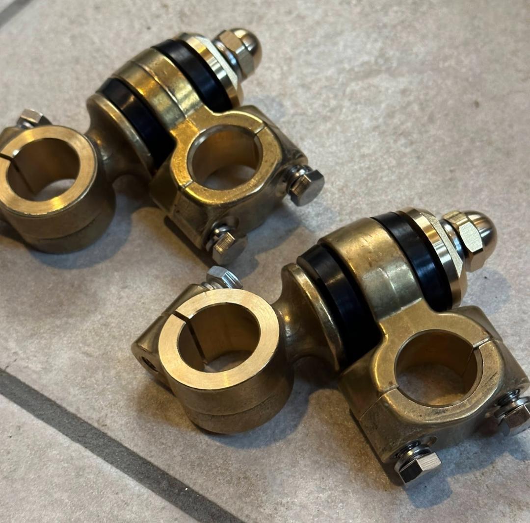 US直輸入 フランダース 真鍮製 2インチ ドッグボーンライザー m3