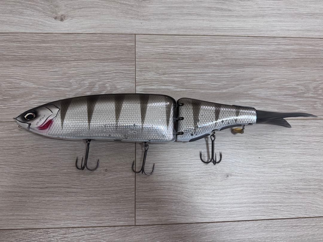 クラッシュフレンジー　ラーカー