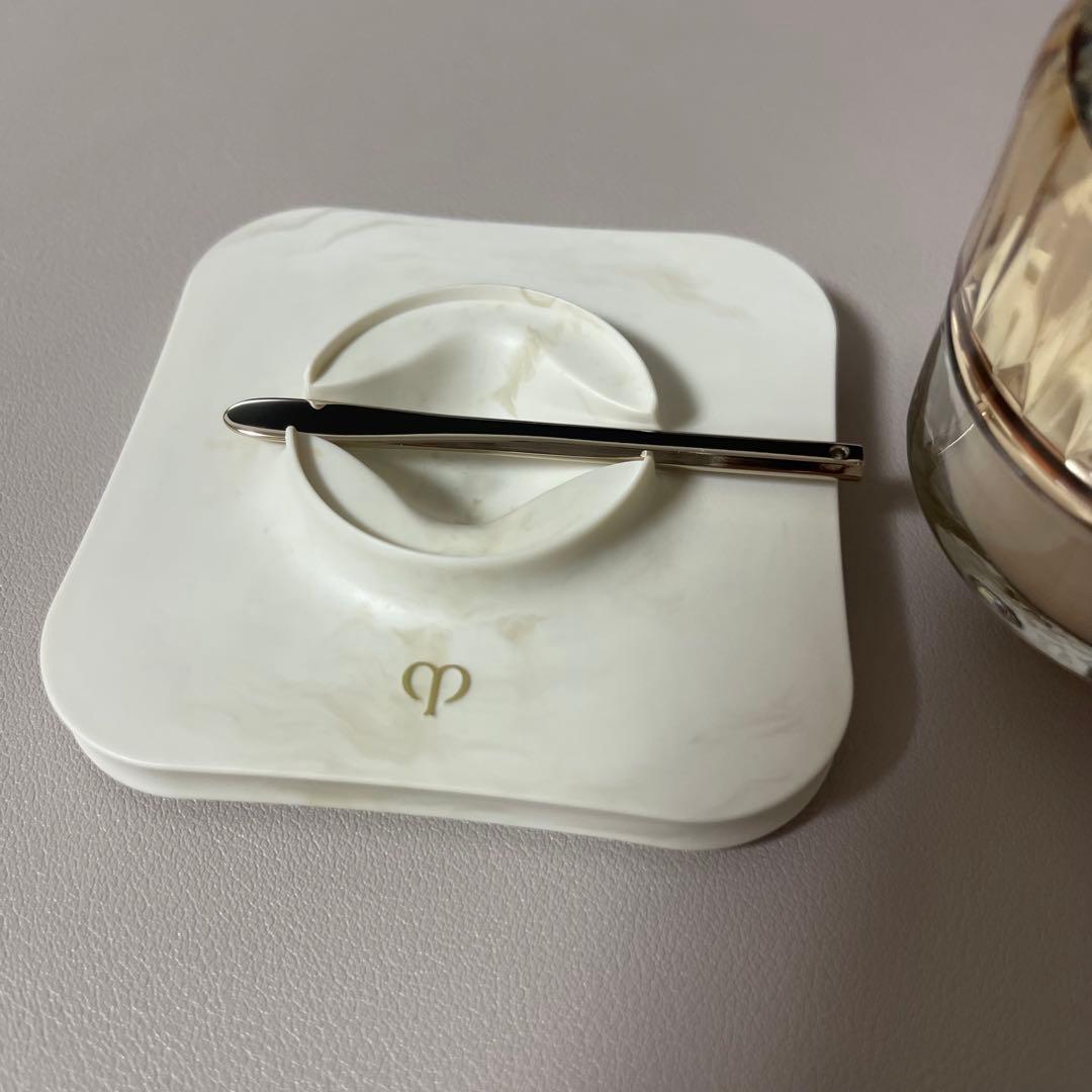 クレドポーボーテ　ルフォンドゥタンn オークル00