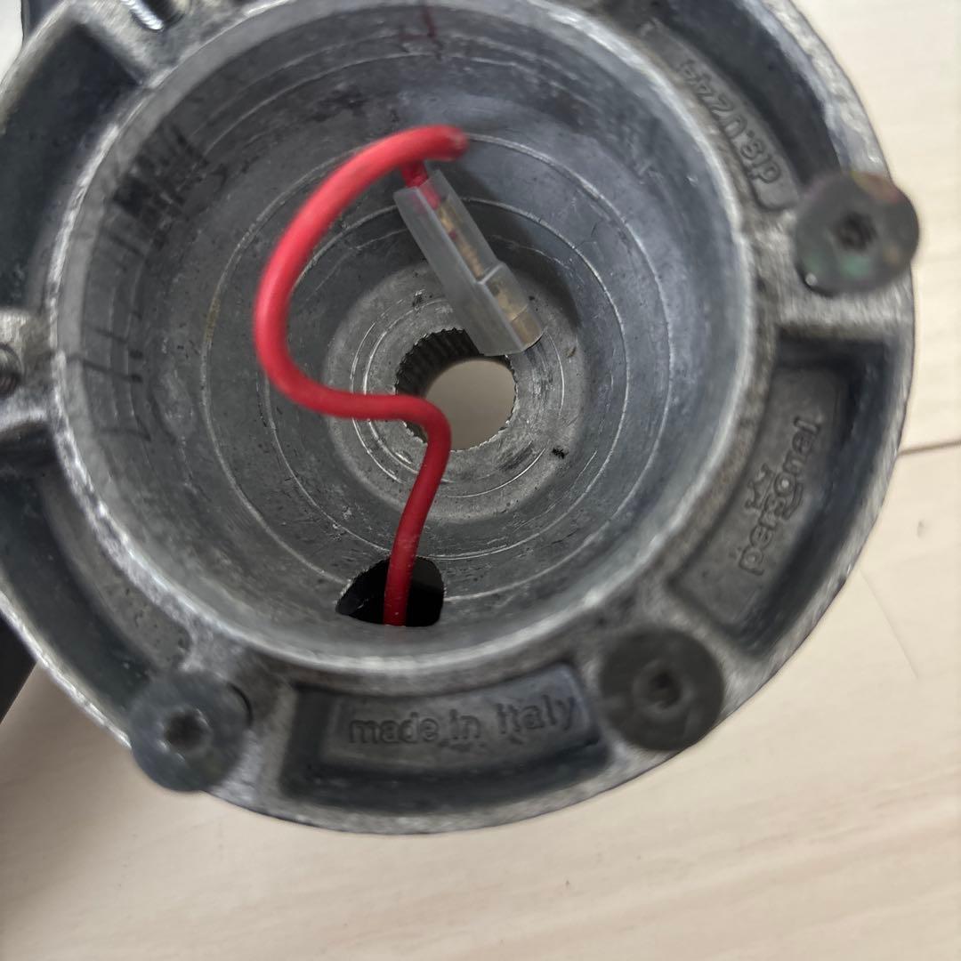 ナルディ　コンペティション　ブラックレザー&シルバースポーク36パイ　正規品中古