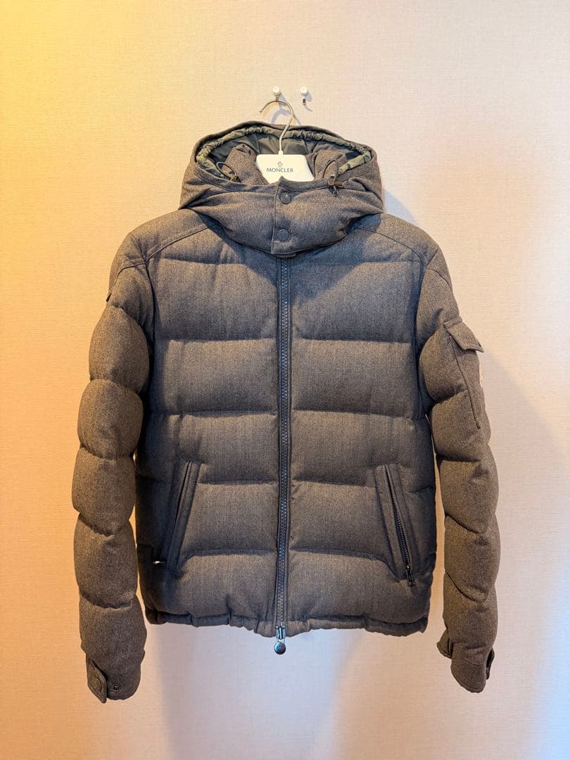 MONCLER フード付きダウンジャケット グレー